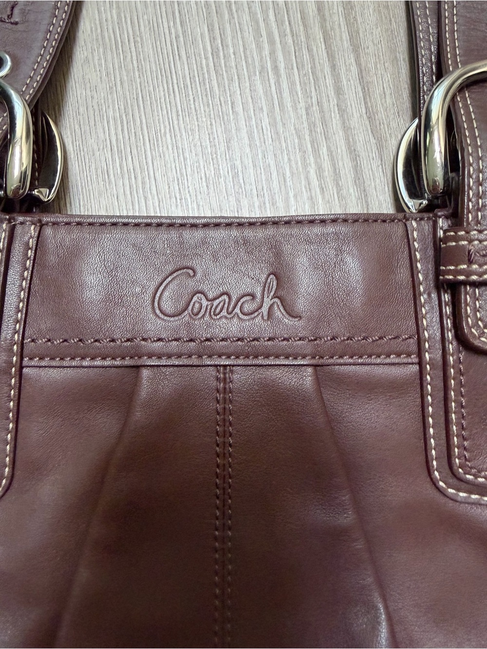Coach Vintage SoHo Pleated Hobo Bag Espresso Brown Silver Slouchy Leather Y2K - Picture 2 of 7